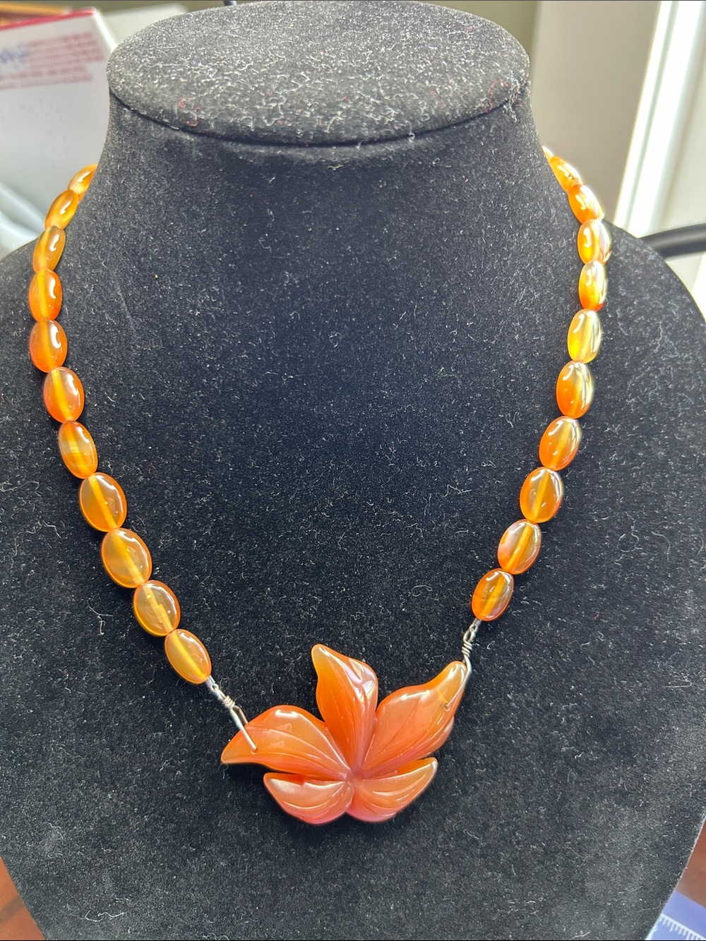 Vintage carved carnelian leaf and 26 bead necklace strung on wire fiery pendant